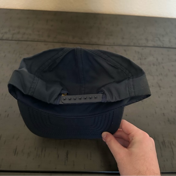 Vintage Lamb’s Navy Rum Blue SnapBack Hat - Picture 4 of 5